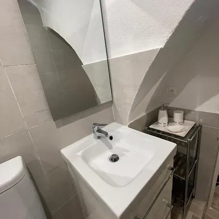 Centre Traditionnel Vieille Lejlighed